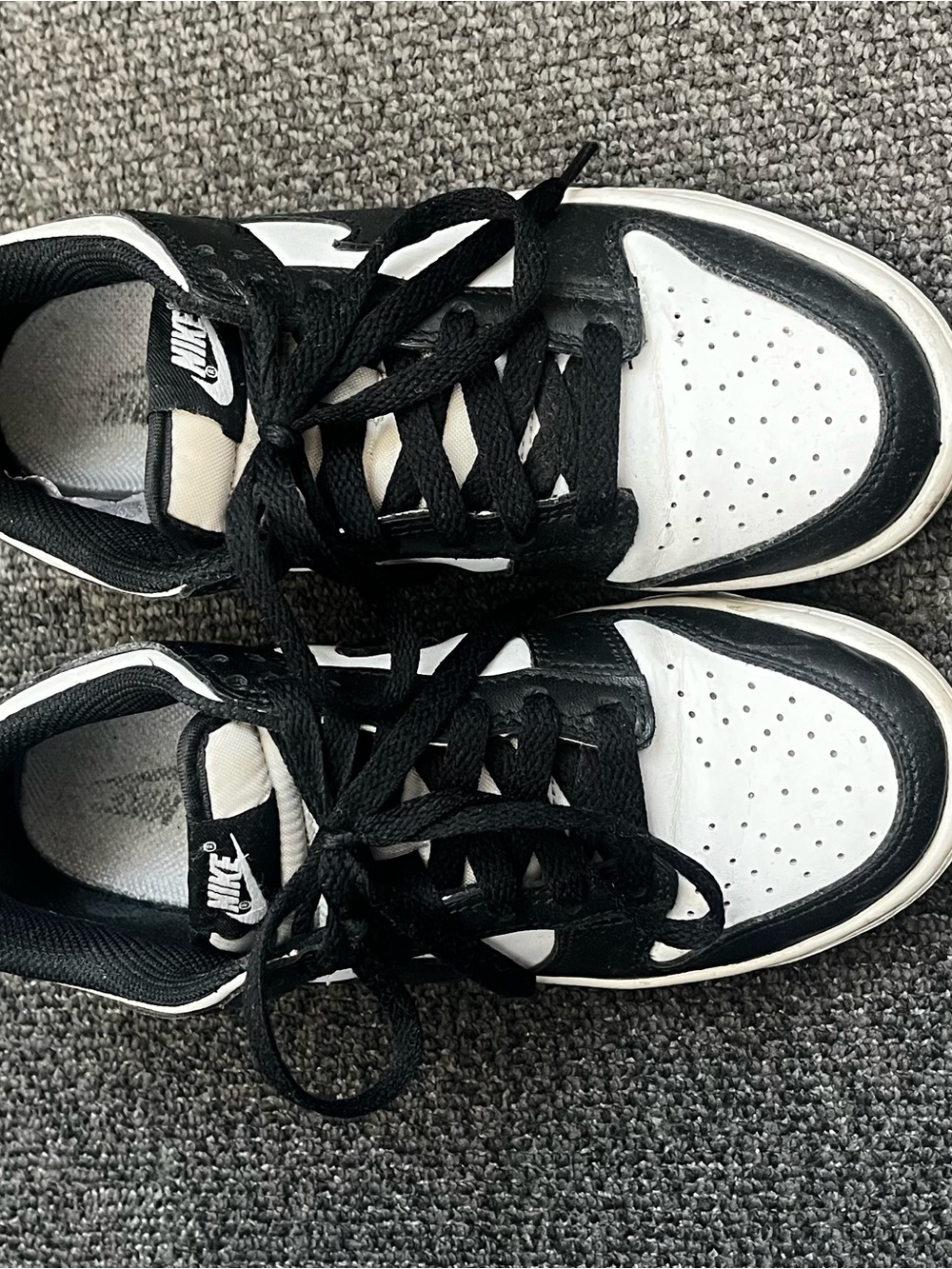 Nike Dunks - Picture 2 of 5